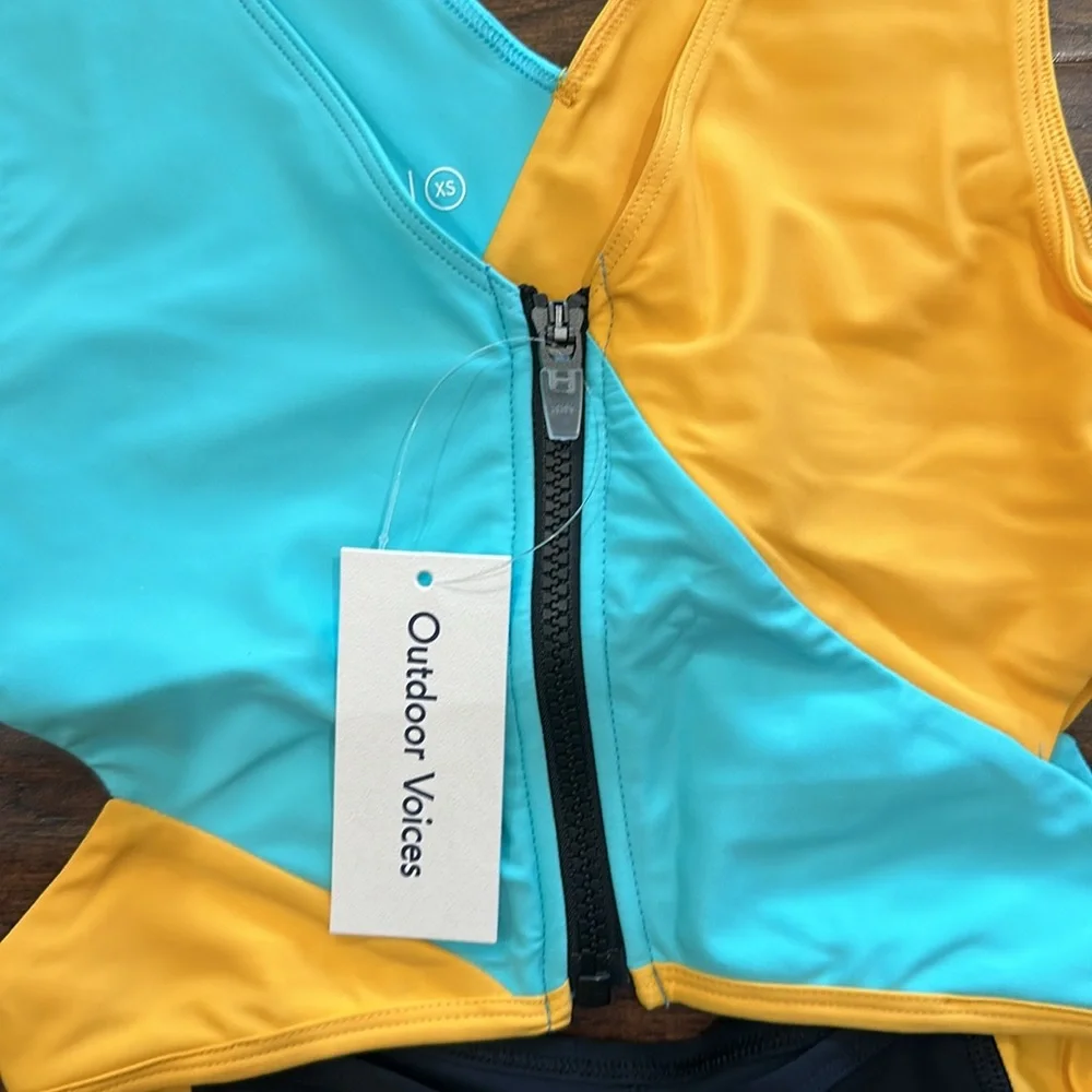 Outdoor Voices STW Cutout Bodysuit in Capti/Mango/Black XS - Picture 6 of 11